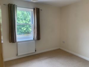 Bedroom- click for photo gallery
